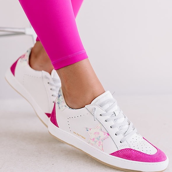 Vintage Havana Alice fuschia lace ups size 8 - Picture 2 of 10